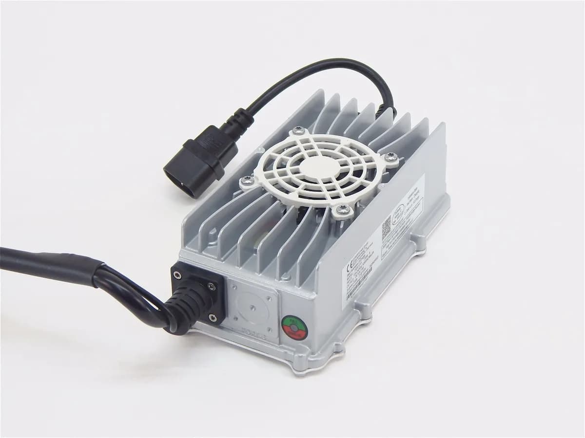 Зарядное устройство 12V/15A для CDDB-E (12V/15A CHARGER(built-out) 35206000001) — фото 5